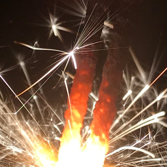 Meet your Posher, Randi - Picture 1 of 1